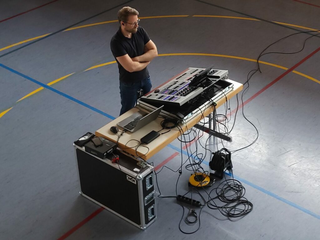 Johannes Asal am Live-Mischpult