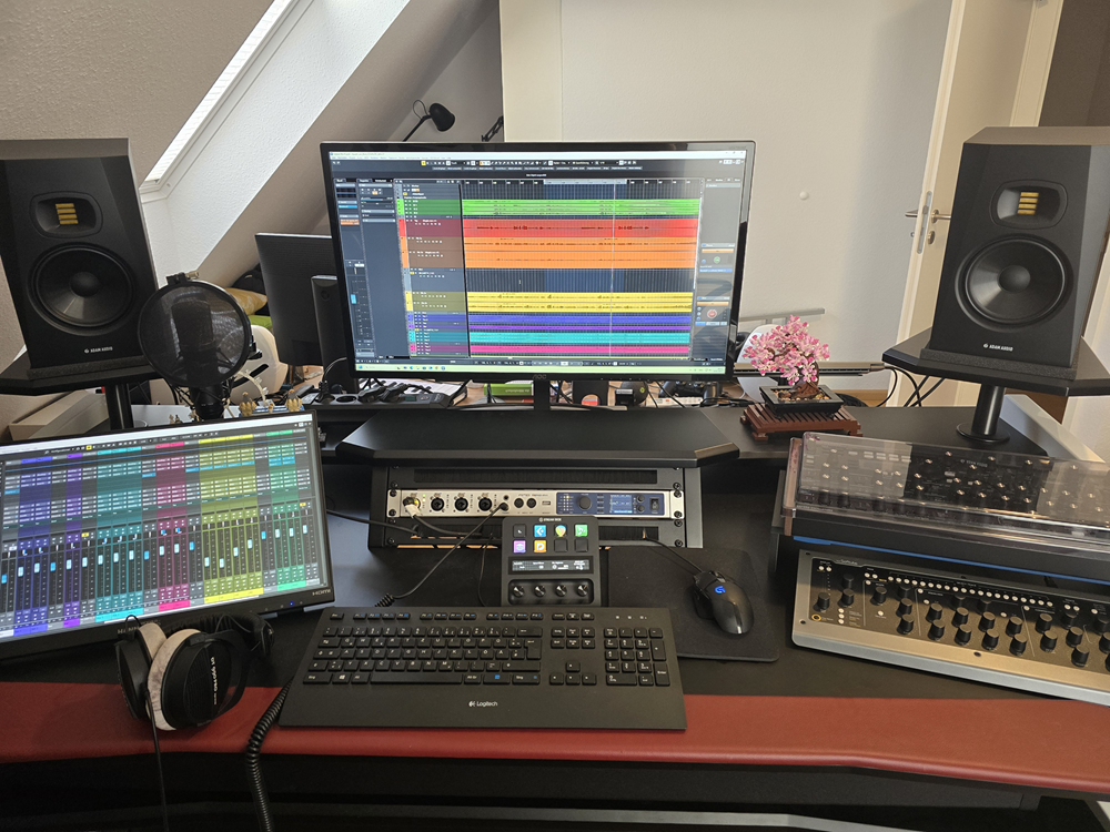 Home Studio mit DAW und Monitoren